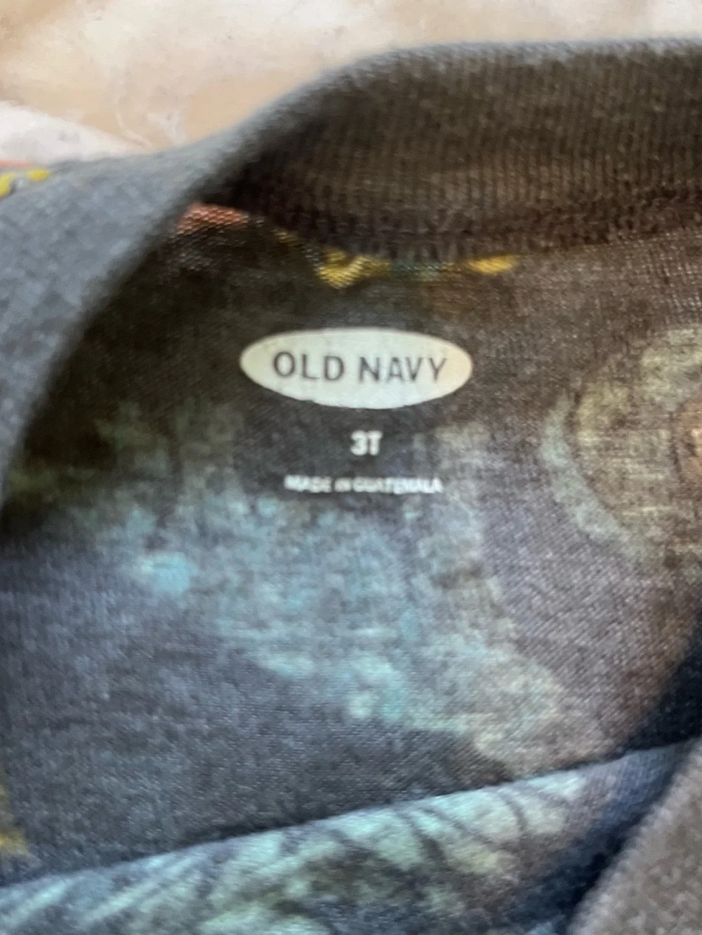 Old Navy Short Sleeve Tee in Charcoal with Multicolor Dino & Fruit Print